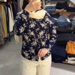 شومیز سرمه ای گلدار