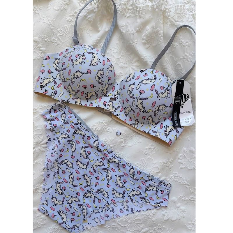 ست لباس زیر لارا A