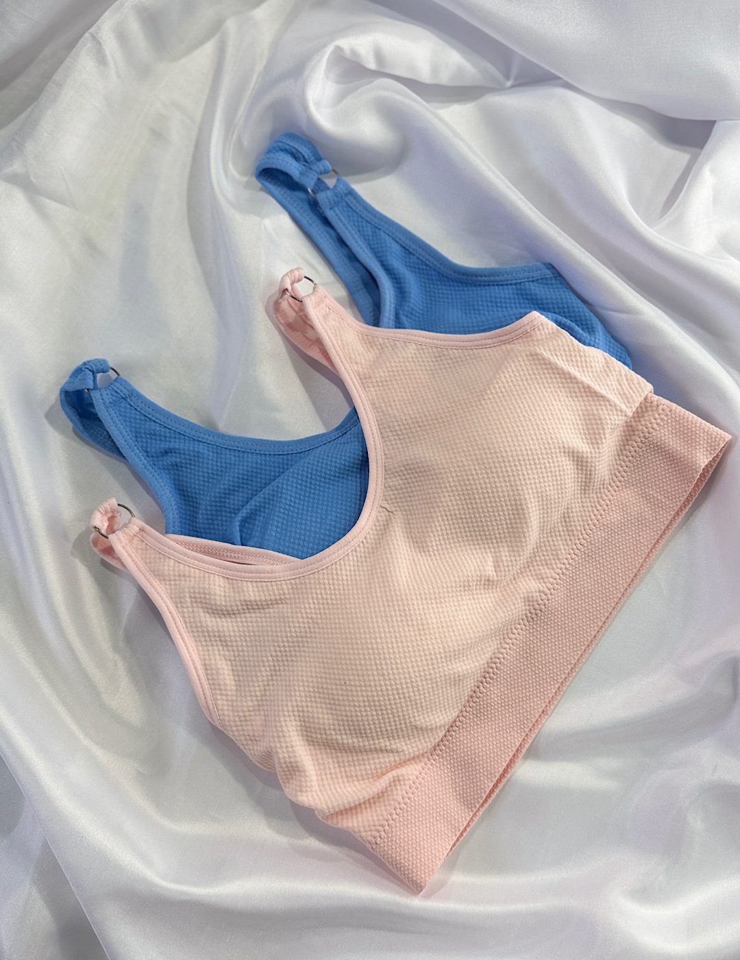 نیمتنه‌ اسپرت رایسا